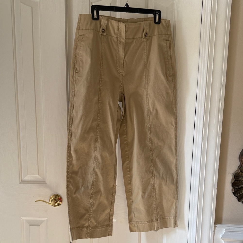 Chico's Khaki Chinos for women. High waisted wide leg trousers. Comfortable.